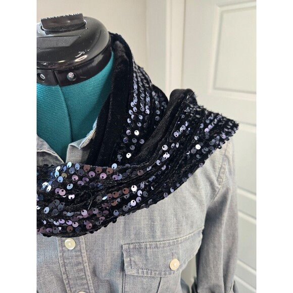 CHICO'S FANCY SPARKLE OBLONG SCARF BLACK SEQUINS BLACK VELVET WOMEN OS BLACK TIE - Picture 2 of 12